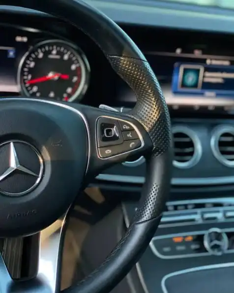 Mercedes-Benz E-Class w213 Бензин 1.99 л