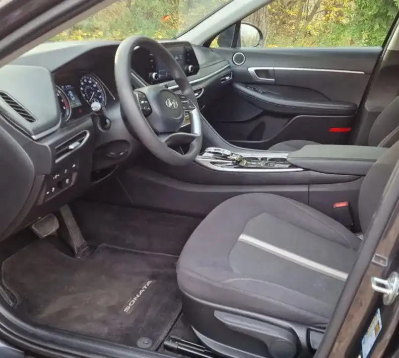 Hyundai Sonata автомат передний привод