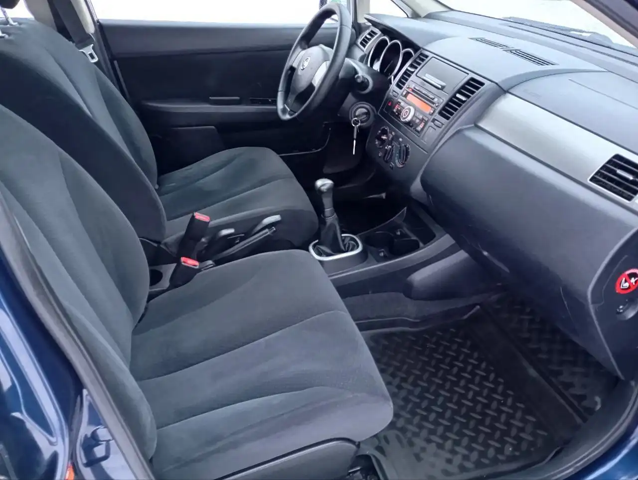 Автомобиль 2011 года с пробегом 135 тыс. км