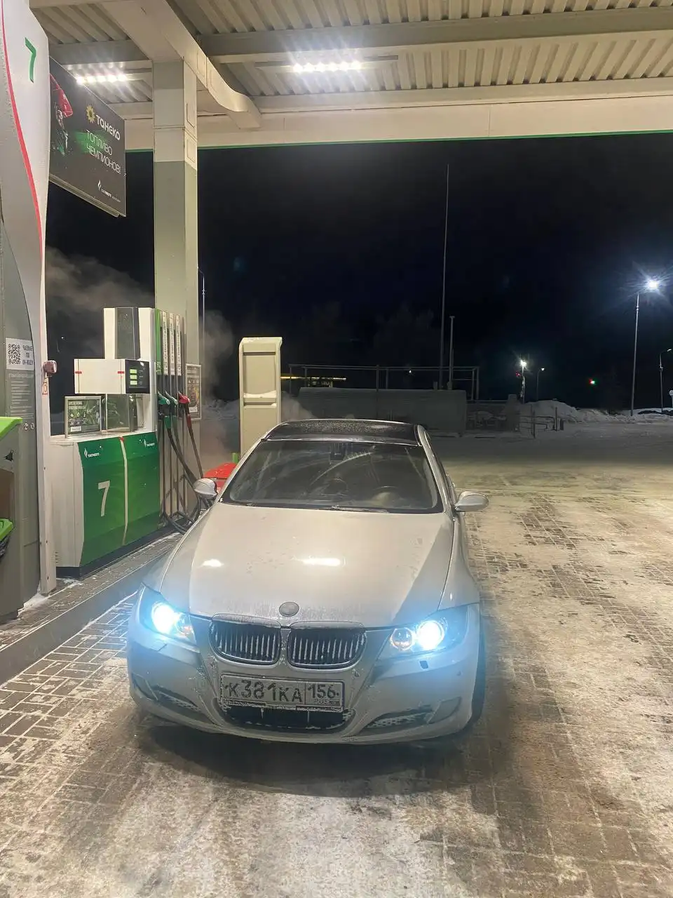 Продажа автомобиля BMW 3.0 бензин 300 л.с