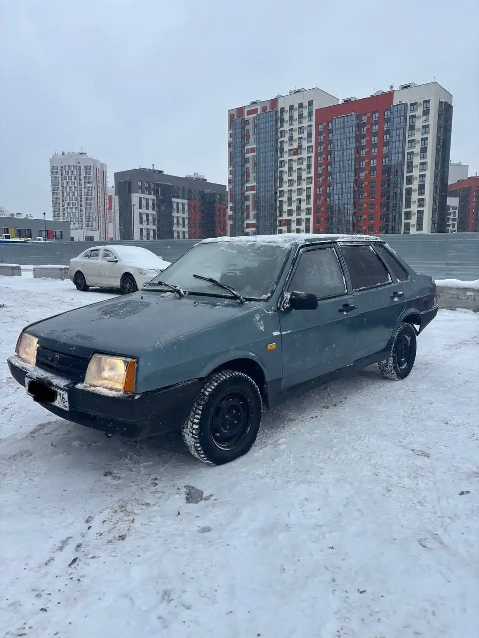 Продам ВАЗ 21099 2000 года в хорошем состоянии