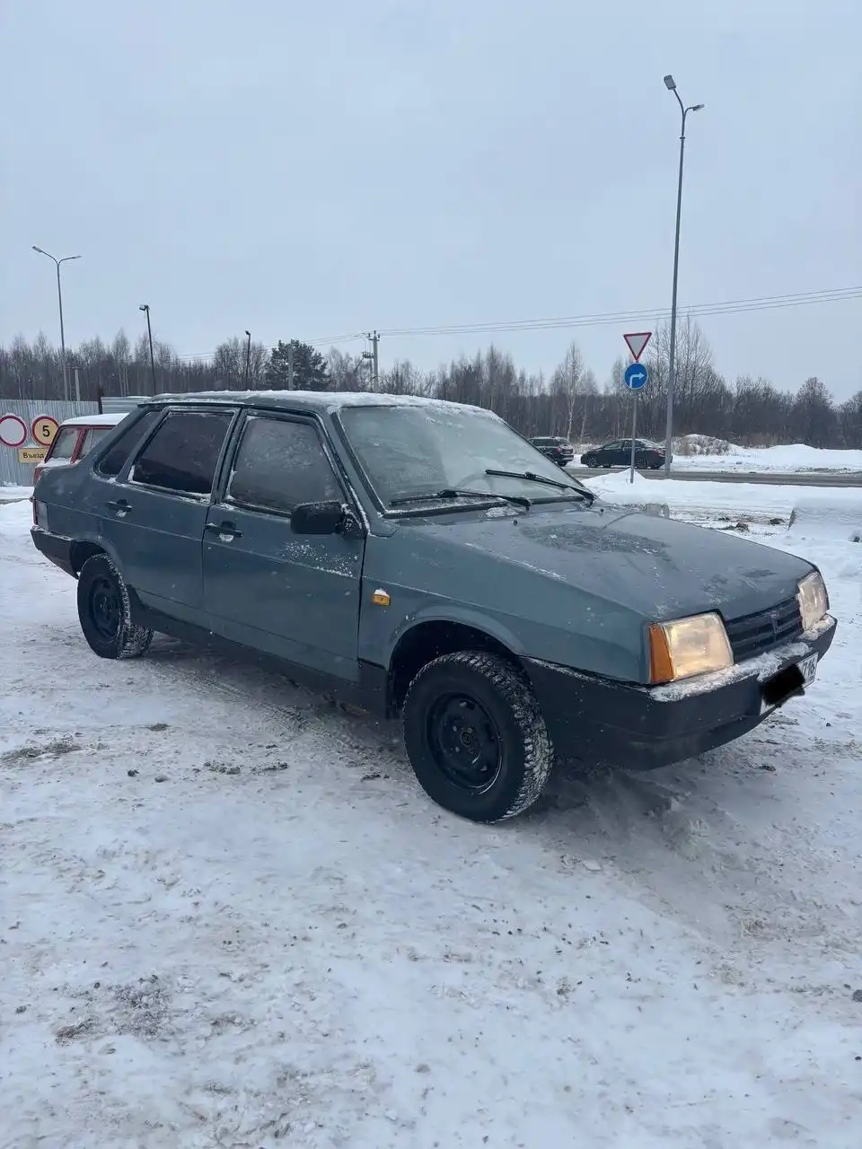 Продам ВАЗ 21099 2000 года в хорошем состоянии
