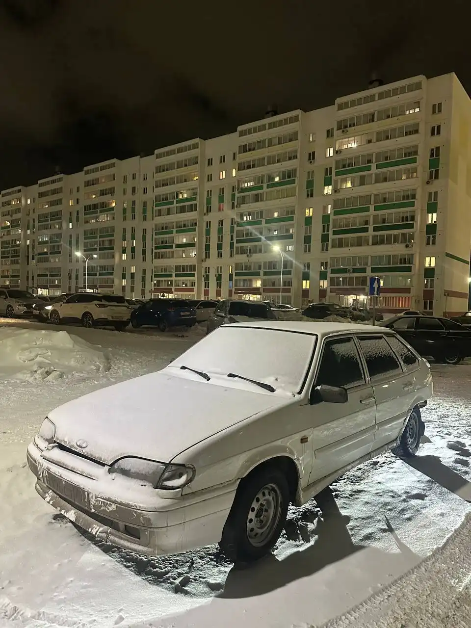 Автомобиль 2114 2010 года