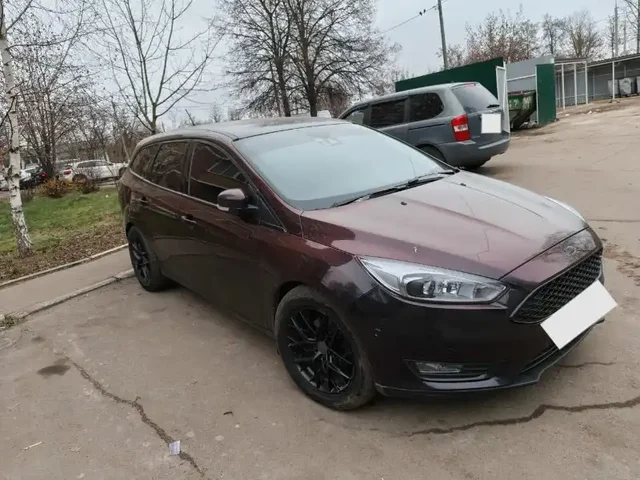 Ford Focus 3 поколение 2018 года с дизельным двигателем - Госномера в Подольск