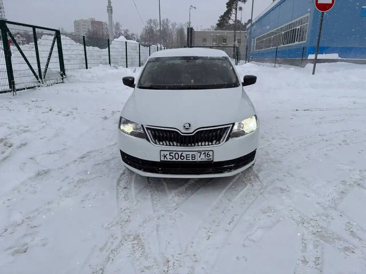 Skoda Rapid 2015 год
