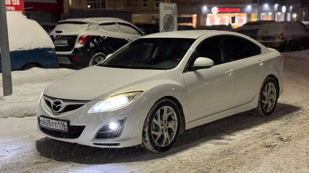 Мазда 6 2010 года в отличном состоянии