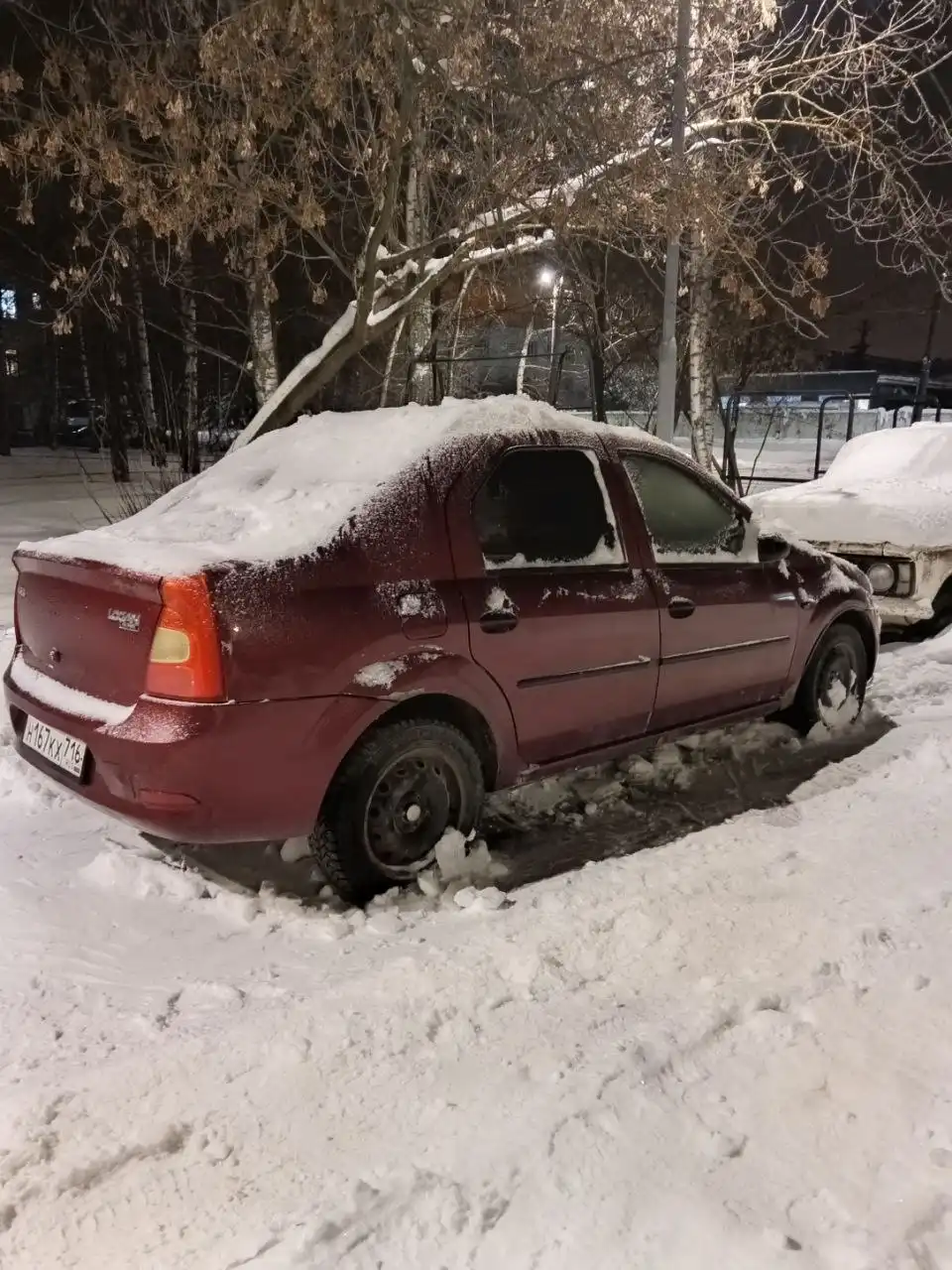 Продам Рено Логан 2012 года