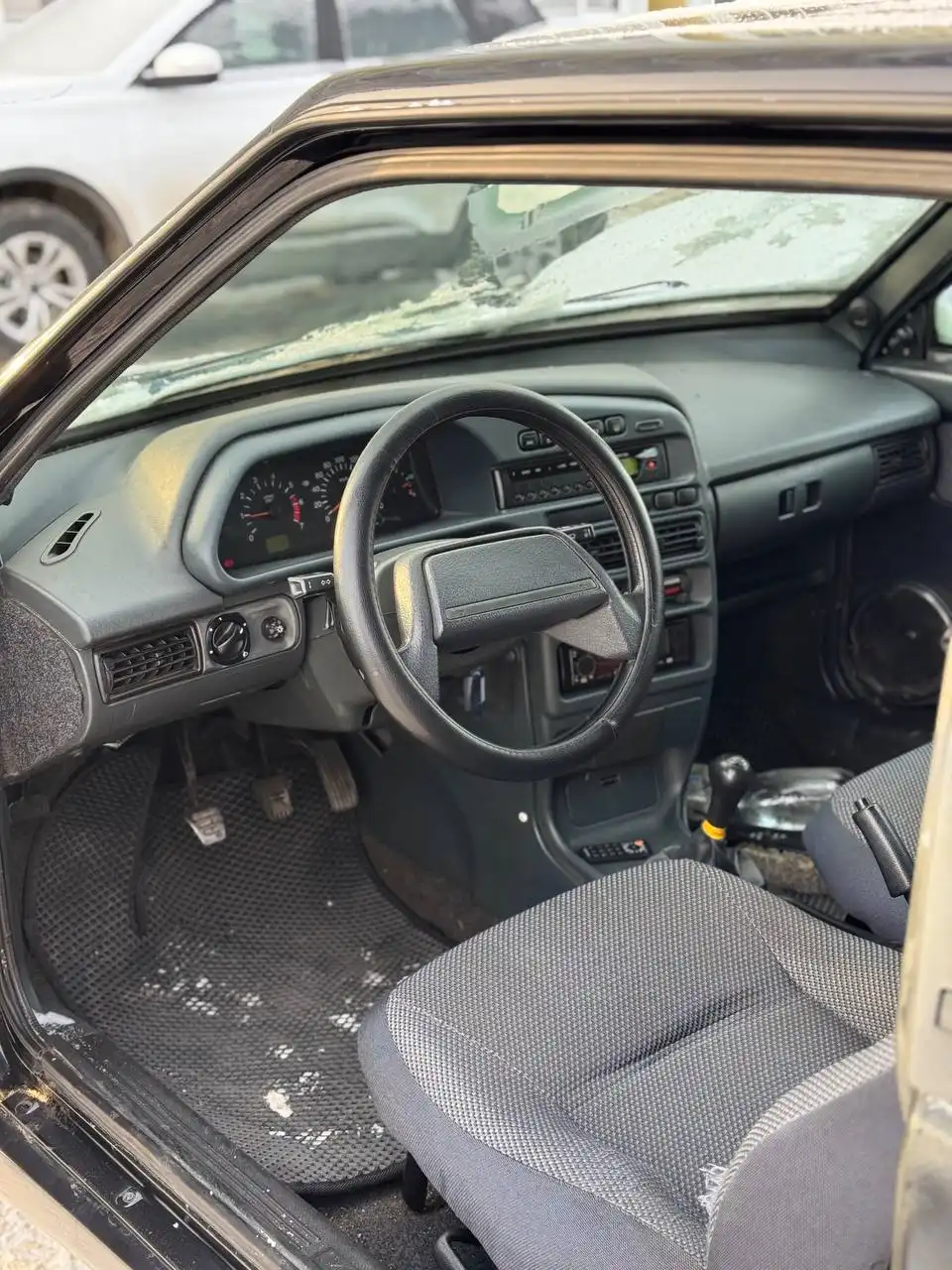 Продажа автомобиля ВАЗ 2112 2012 года