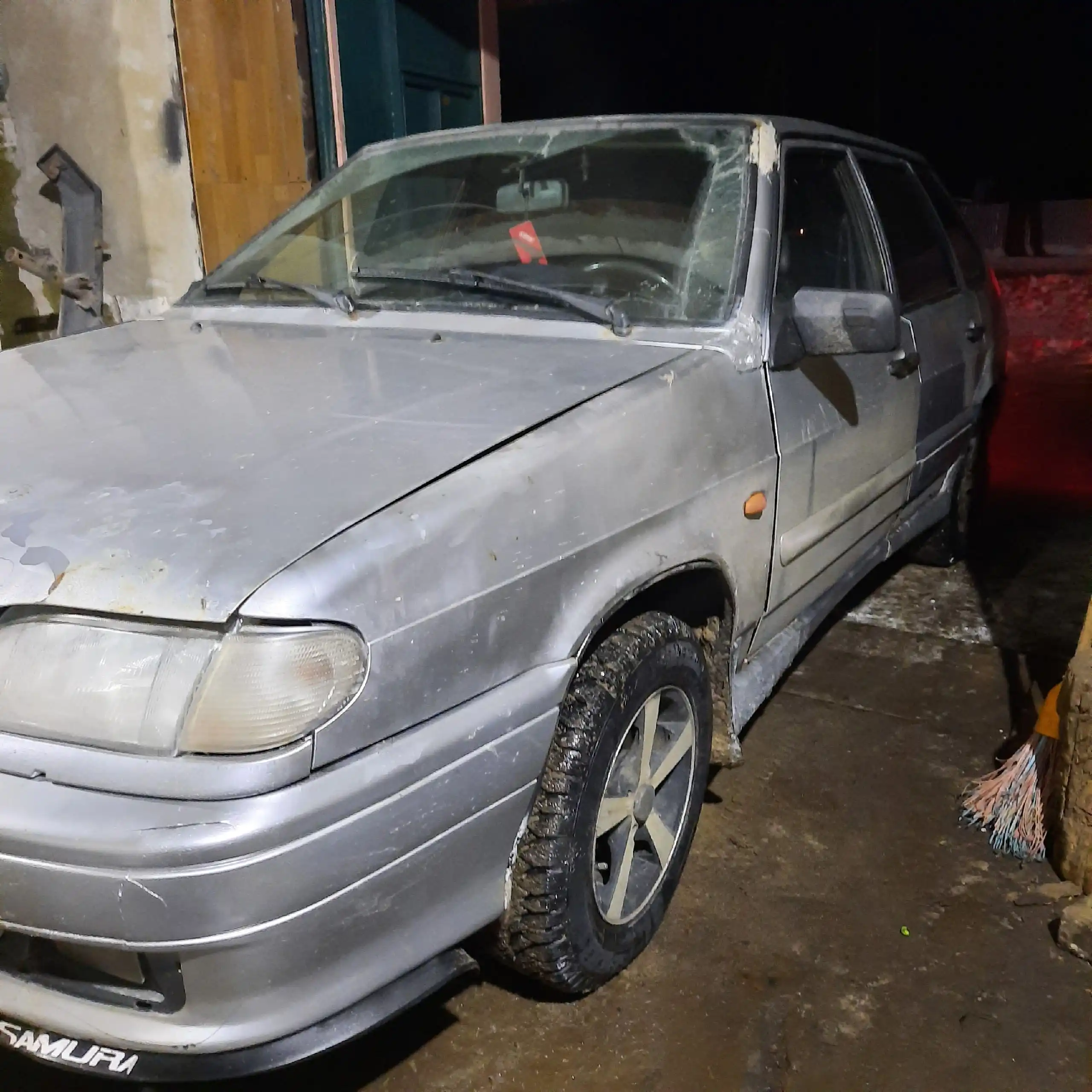 Продажа автомобиля 2004 года в Канаше - Авто в Канаш