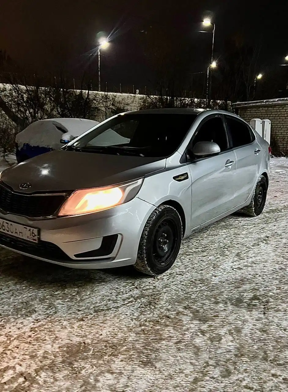 Продажа Kia Rio 2014 года - Легковые автомобили (Авто) в Казань