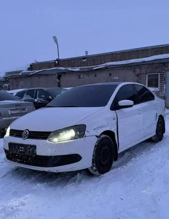 Volkswagen Polo 2012 года в Набережных Челнах - Легковые автомобили (Авто) в Набережные Челны