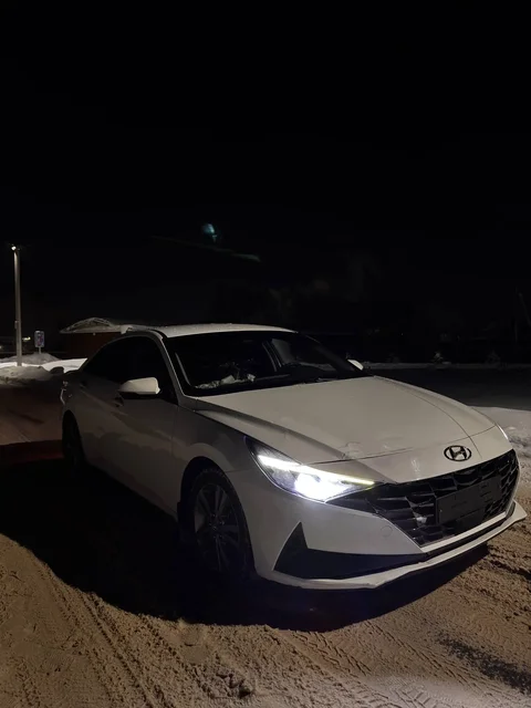 Hyundai Avante 2020 года в отличном состоянии - Минивэны в Казань