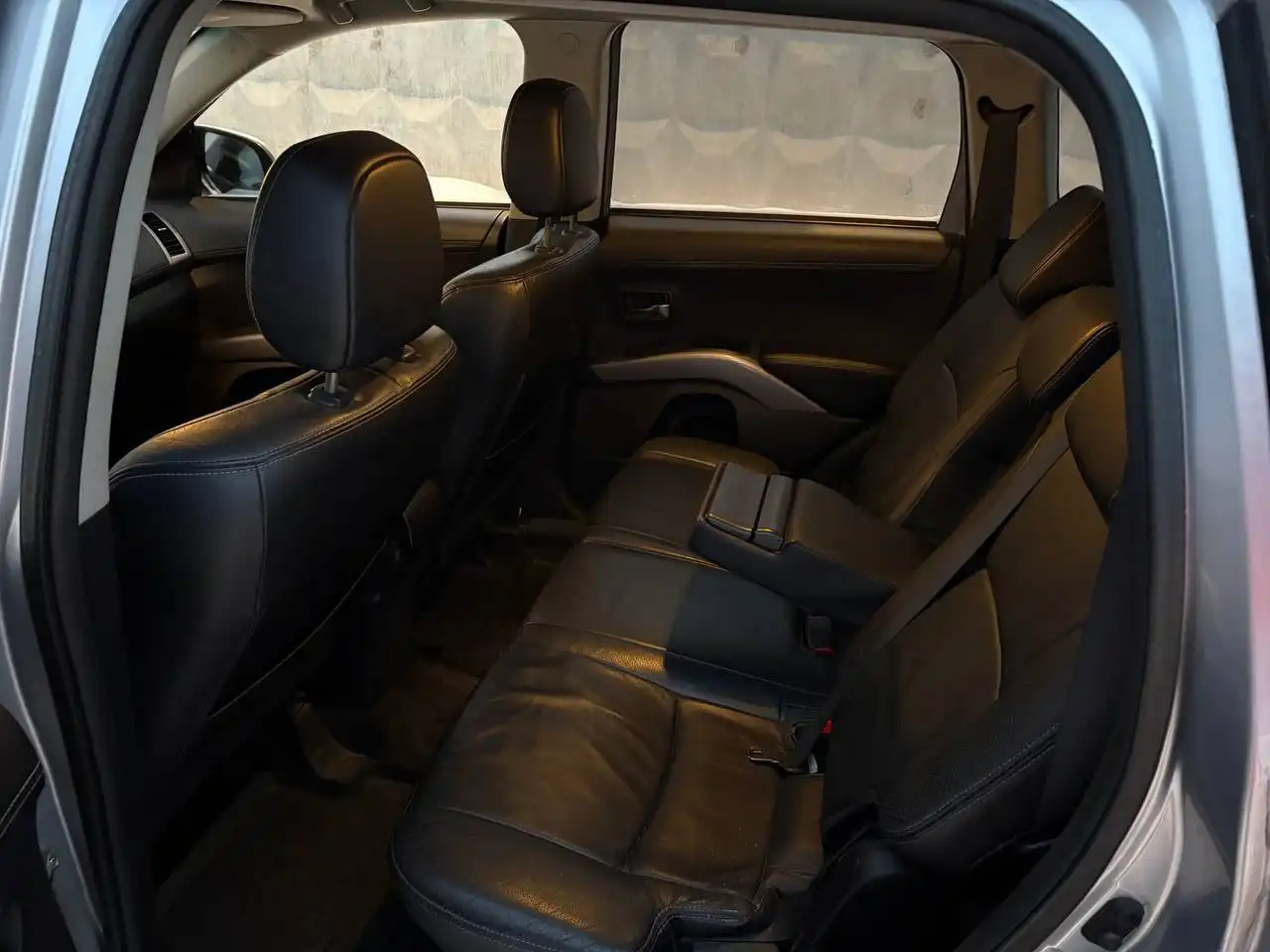 Mitsubishi Outlander 2011 года - Внедорожники (Авто) в Казань