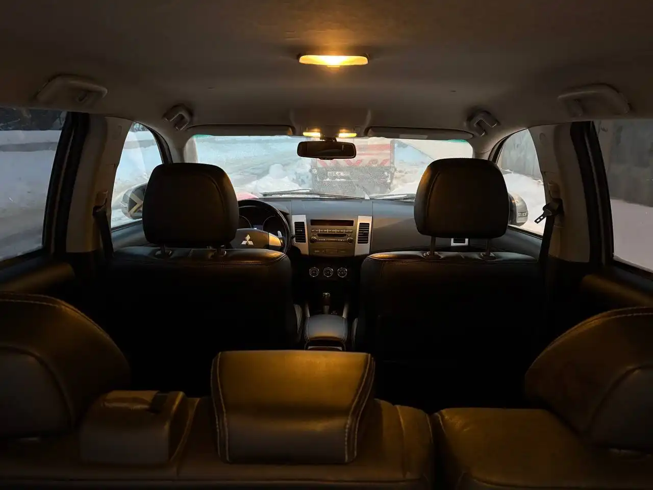 Mitsubishi Outlander 2011 года - Внедорожники (Авто) в Казань