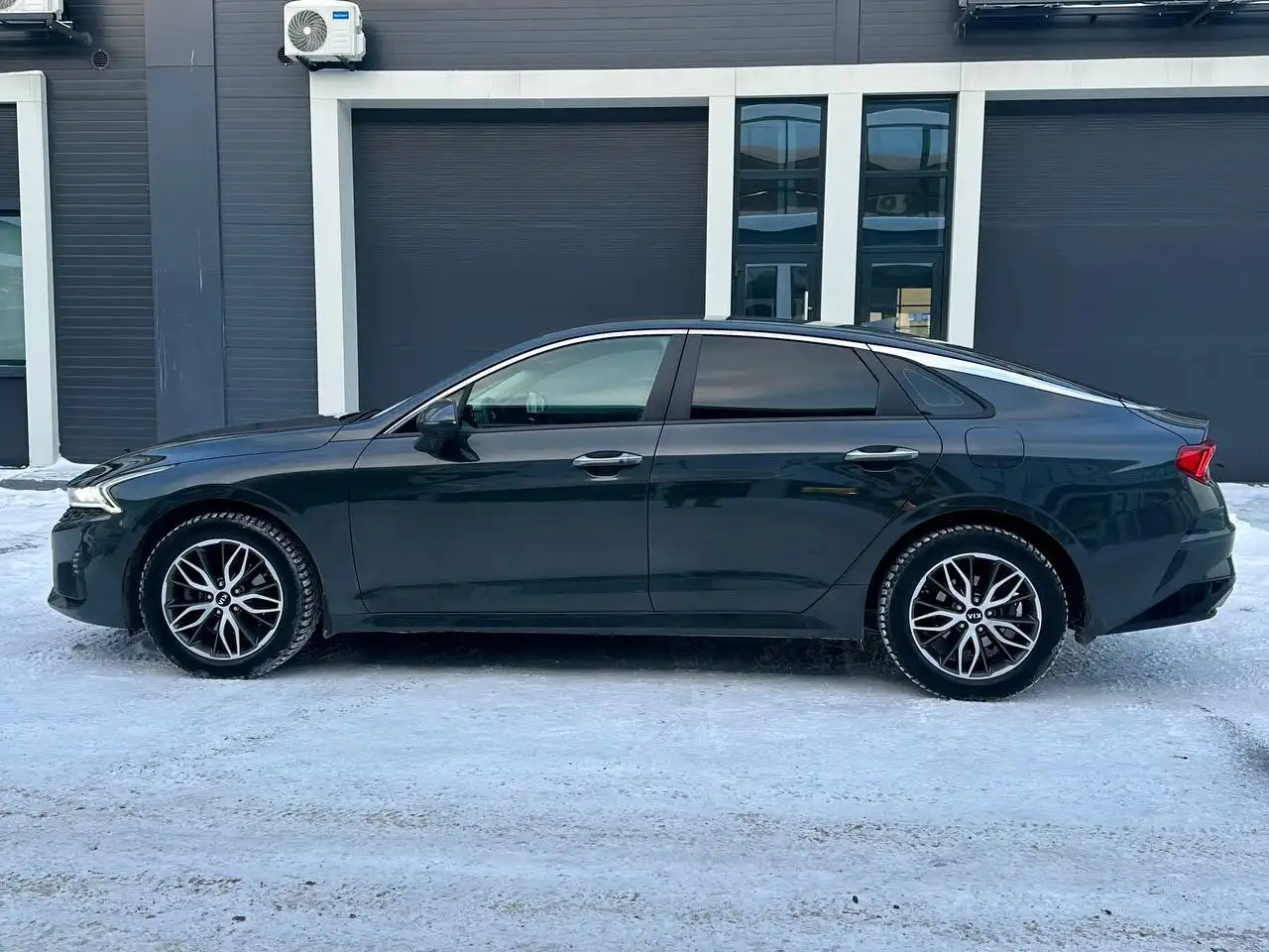 Продажа автомобиля Kia K5 2020 года - Легковые автомобили (Авто) в Набережные Челны