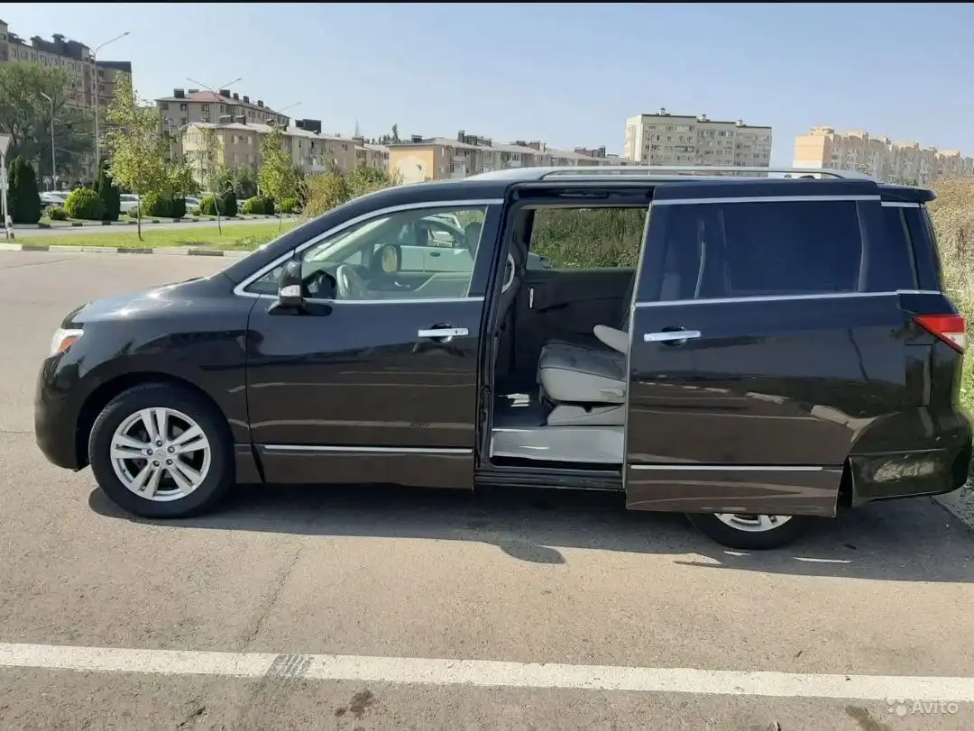 Nissan Quest 4 поколение 2012 года - Минивэн (Авто) в Новороссийск