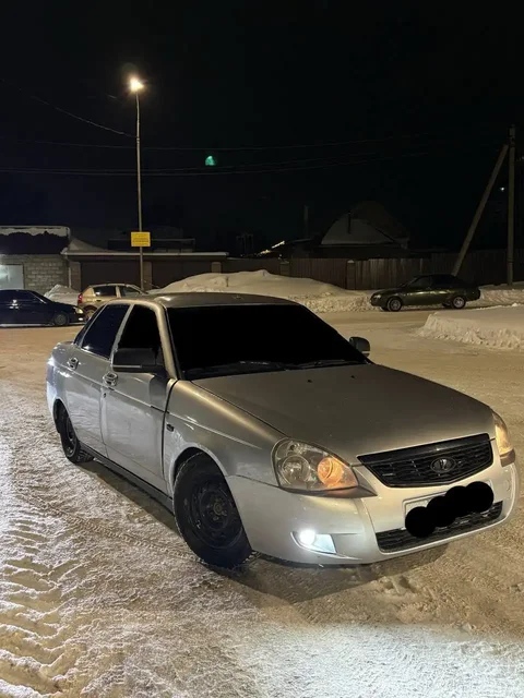 Lada Priora 2009 года в хорошем состоянии - Легковые автомобили в Уфа