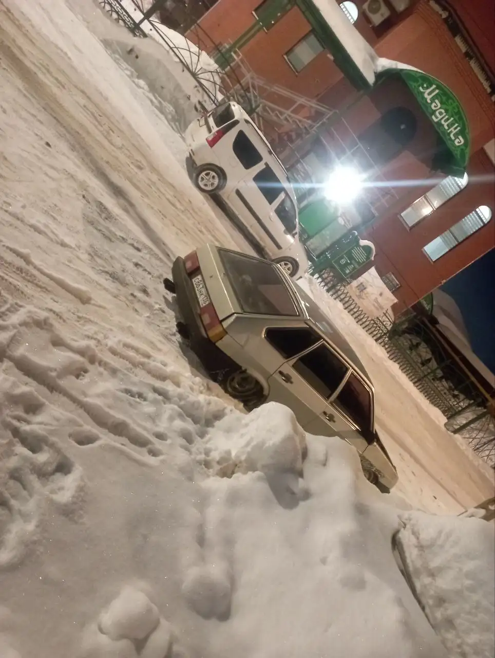 Продажа автомобиля ВАЗ 2109 1998 года на пневмоподвеске в Альметьевске - Легковые автомобили (Авто) в Альметьевск