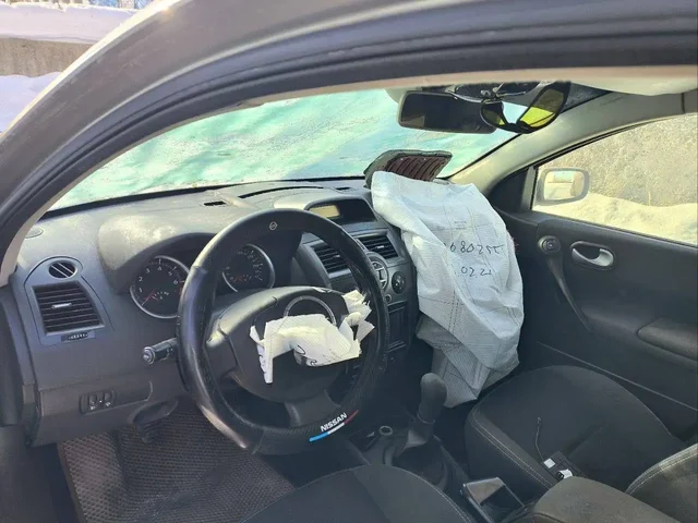 Volkswagen Golf 2008 после ДТП на ходу - Легковые автомобили в Стерлитамак