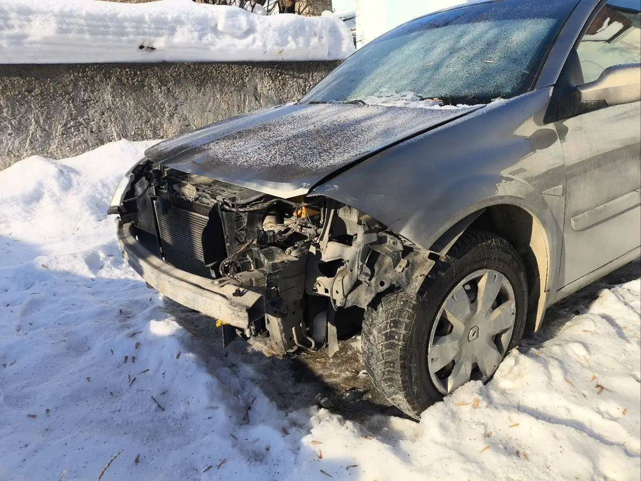 Volkswagen Golf 2008 после ДТП на ходу - Легковые автомобили (Авто) в Стерлитамак