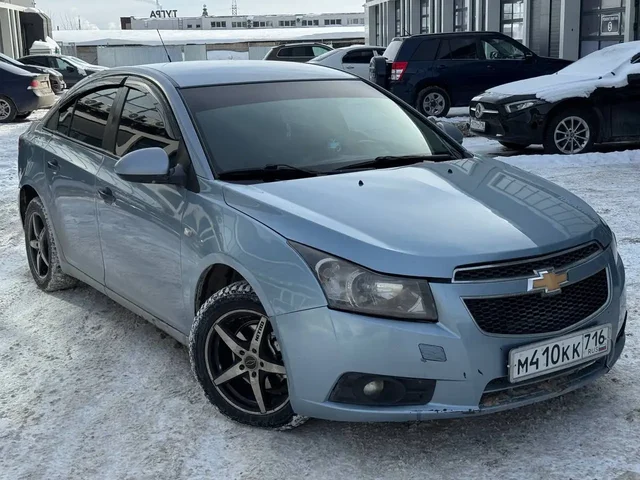 Продам Chevrolet Cruze 2011/12 года, 1.6 автомат - Легковые автомобили в Набережные Челны