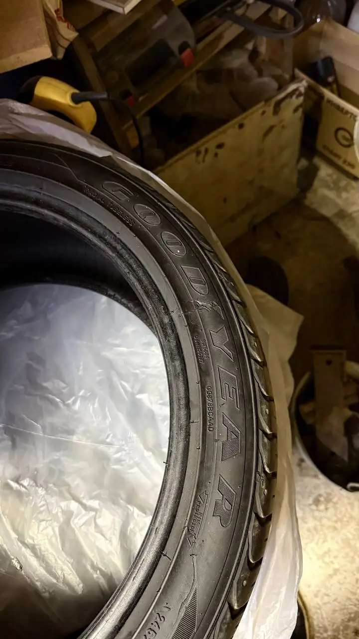 Продажа летних шин Goodyear Eagle Sport 245/40 R18 - Шины и диски (Авто) в Казань