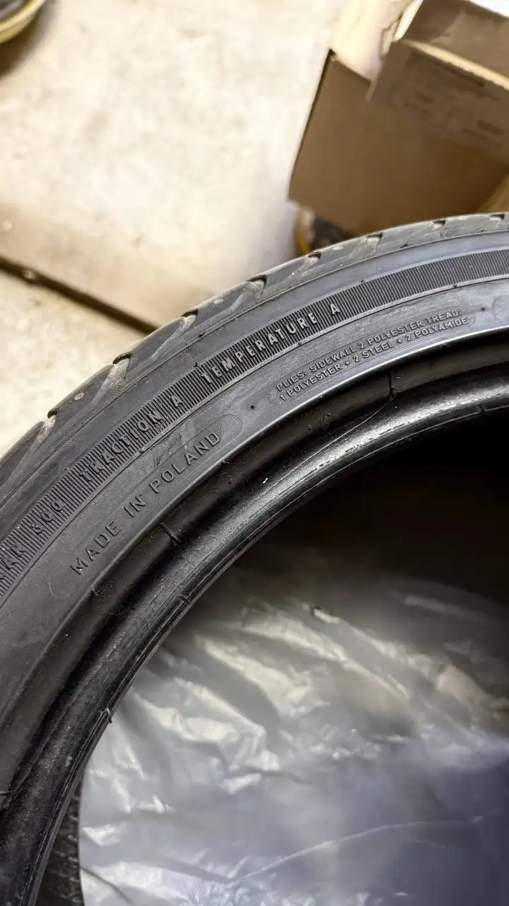 Продажа летних шин Goodyear Eagle Sport 245/40 R18 - Шины и диски (Авто) в Казань
