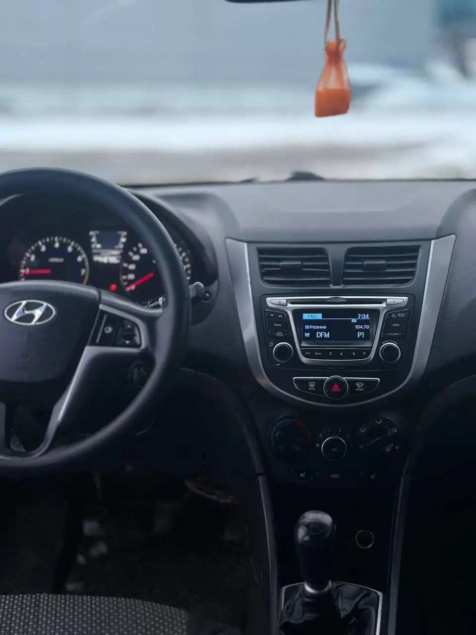 Hyundai Solaris 2014 Рестайлинг - Легковые автомобили (Авто) в Казань