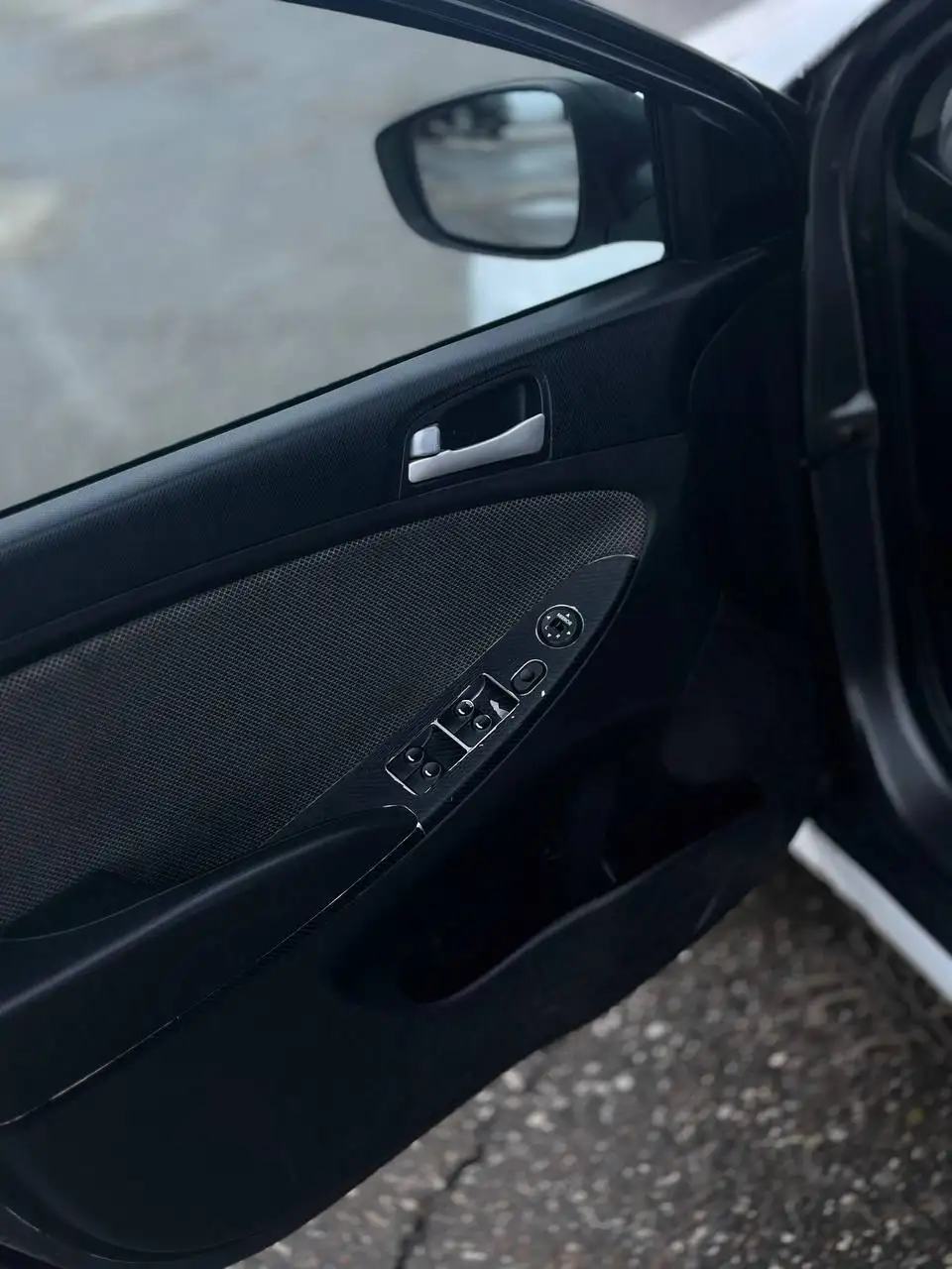 Hyundai Solaris 2014 Рестайлинг - Легковые автомобили (Авто) в Казань