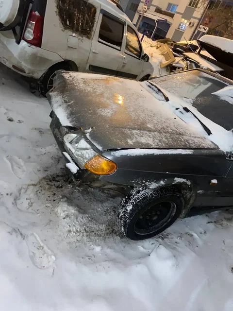 Продажа автомобиля ВАЗ 2114 2007 года - Легковые в Казань