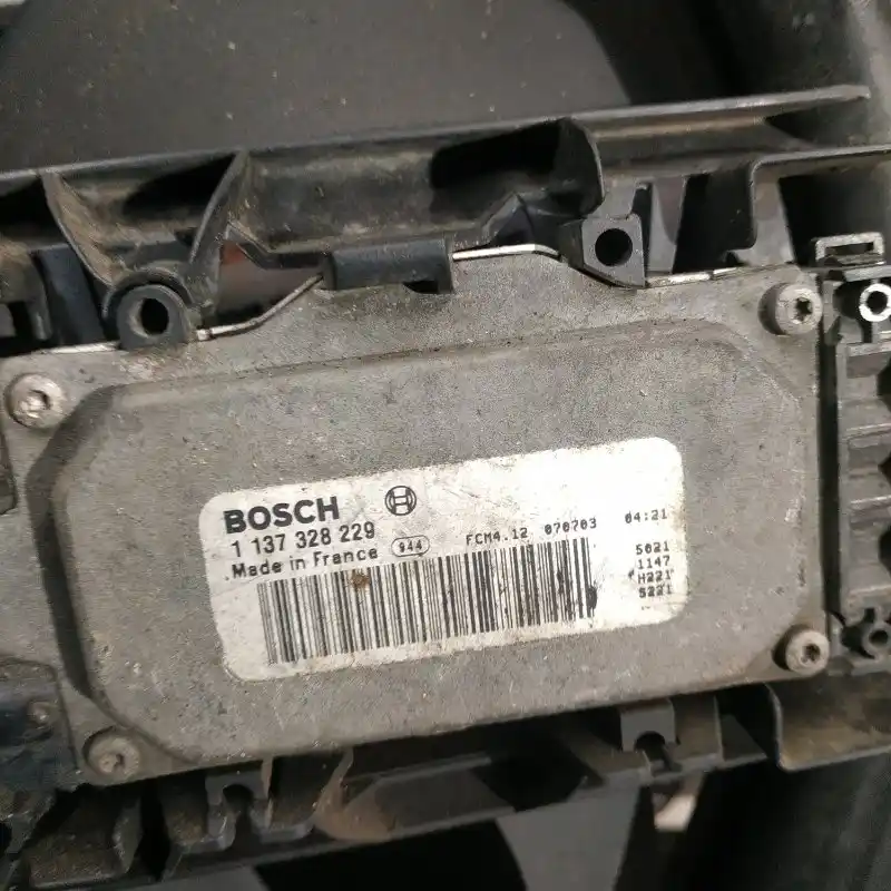 Вентилятор охлаждения на Mercedes W211 дизель