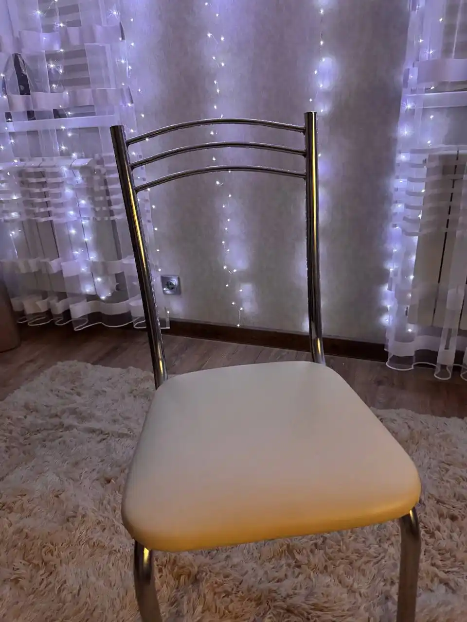 Стол кухонный раскладной и мебель