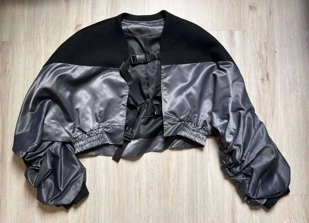 Бомбер серый размер M