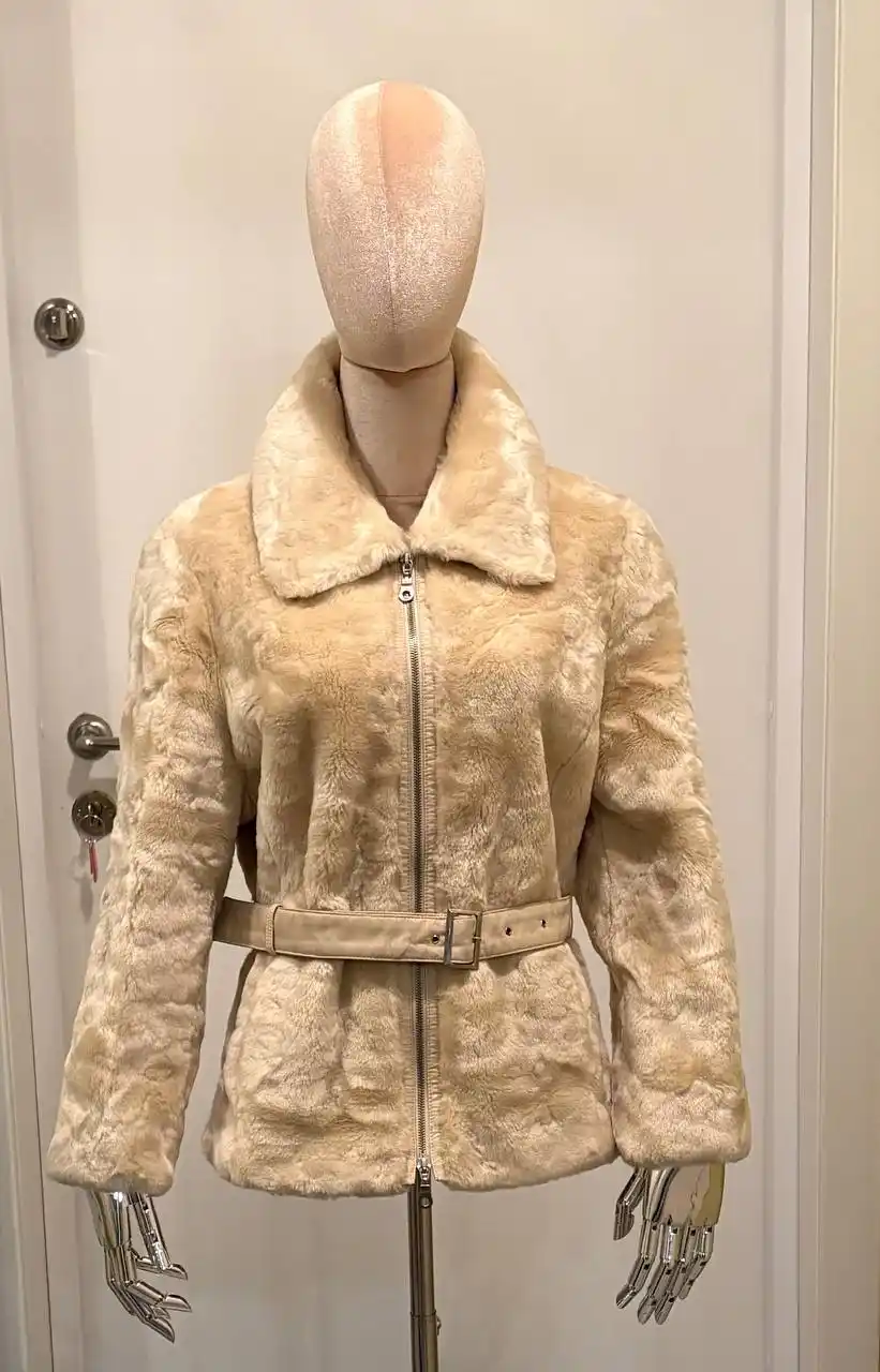 Полушубок из искусственного меха