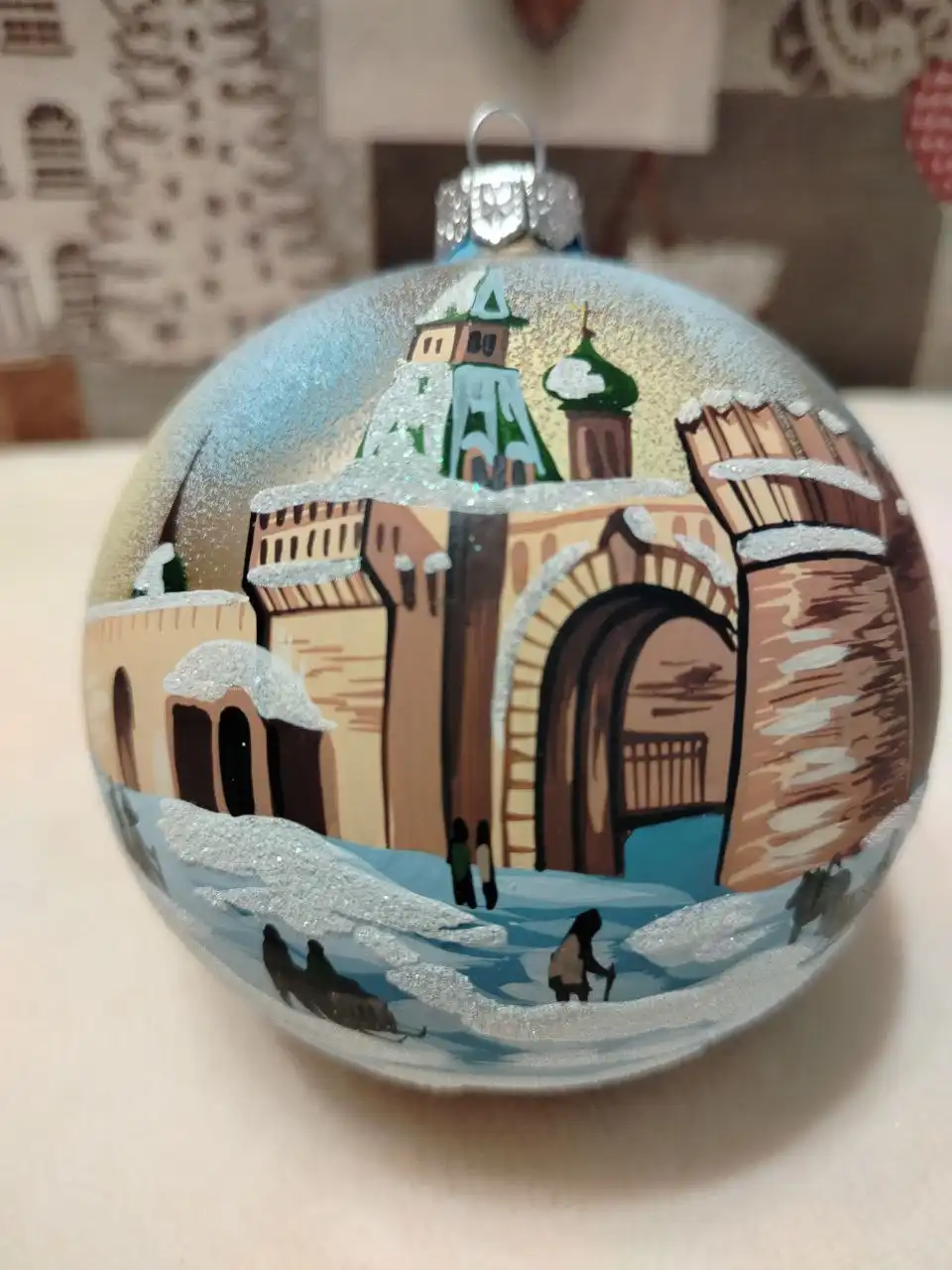 Коллекционные стеклянные изделия с круговой росписью