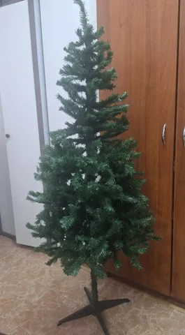 Ёлка искусственная бу 180 см - Для дома и дачи в Балашиха