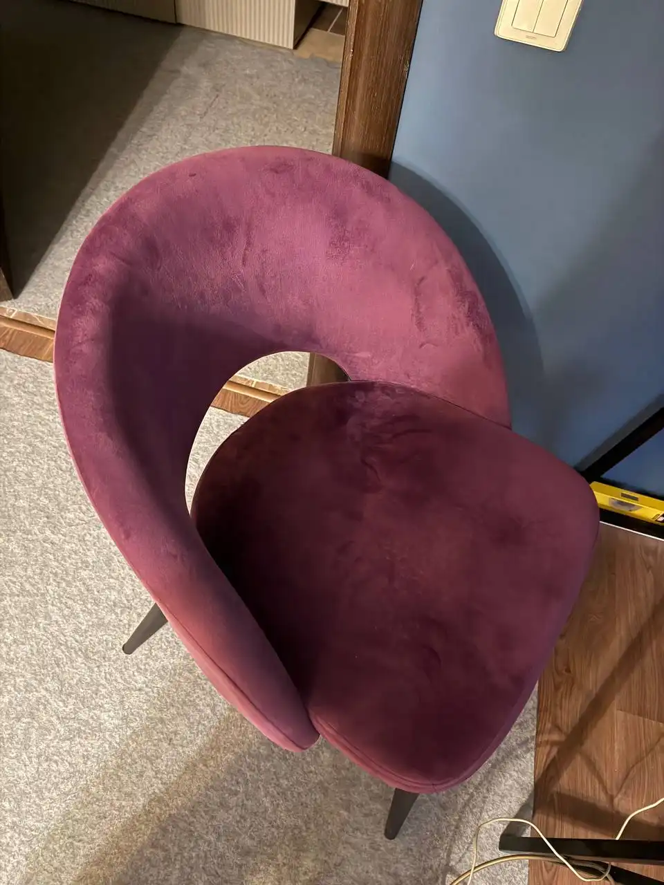 Продажа компьютерного стола с креслом