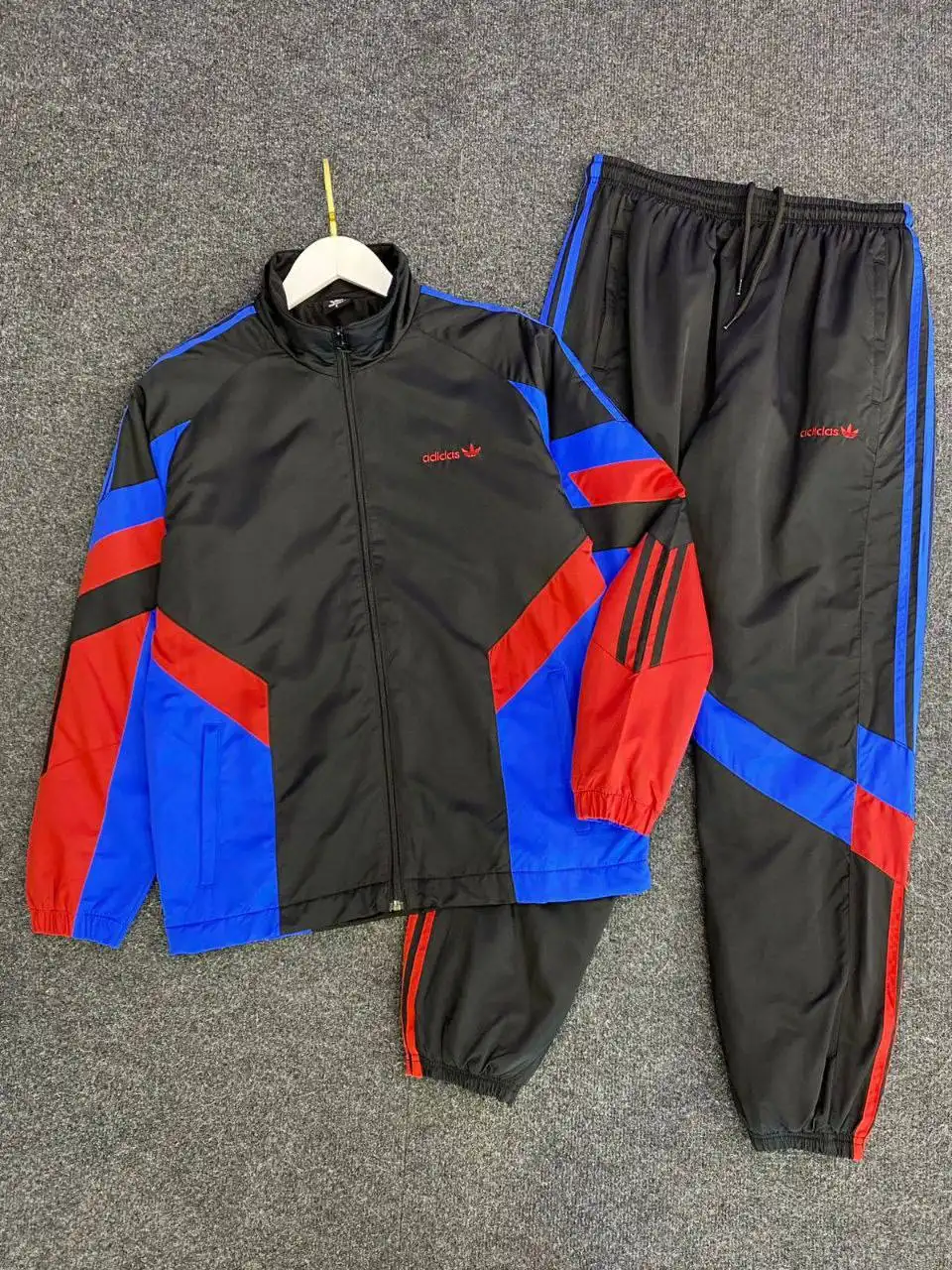 Мужской костюм Adidas 90x