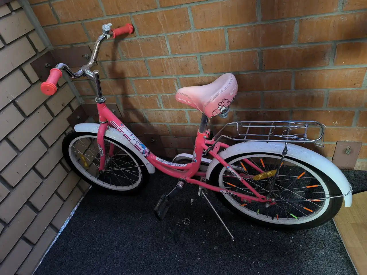 Отдам бесплатно в мкр. Авиаторов