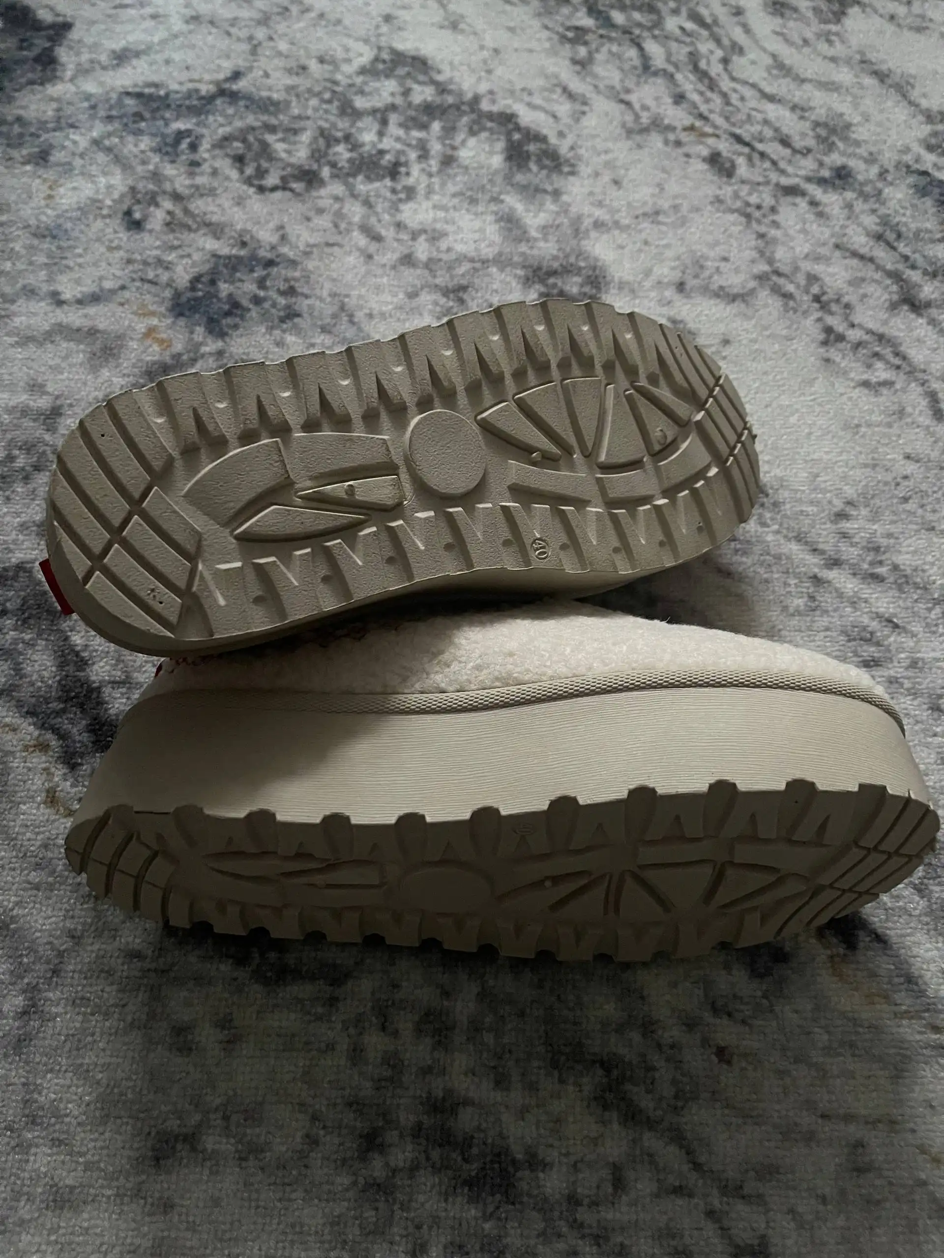 Новые угги 40 размер