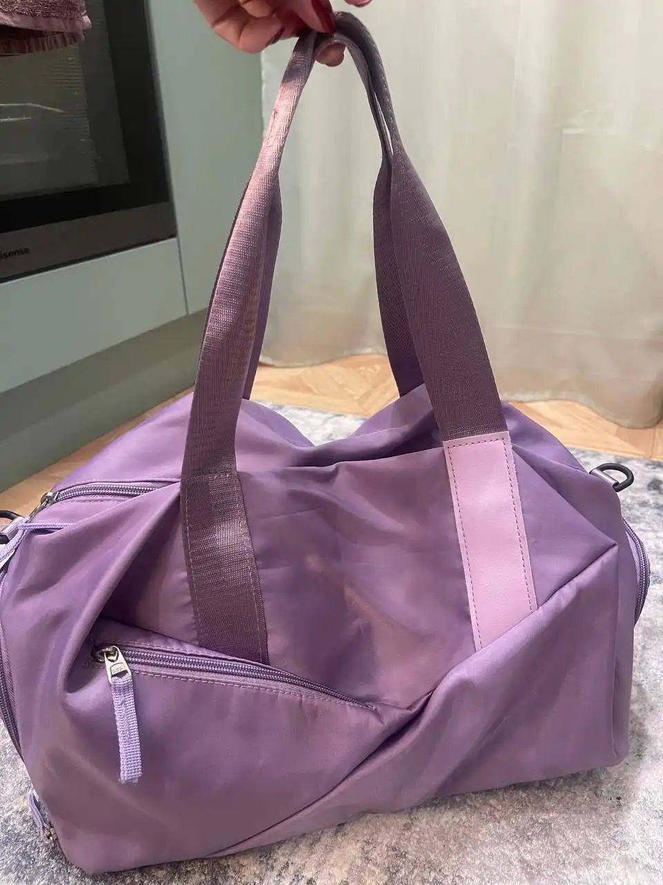 Спортивная сумка в хорошем состоянии