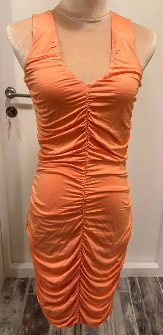 Платья и блузка новые, размер 42-44