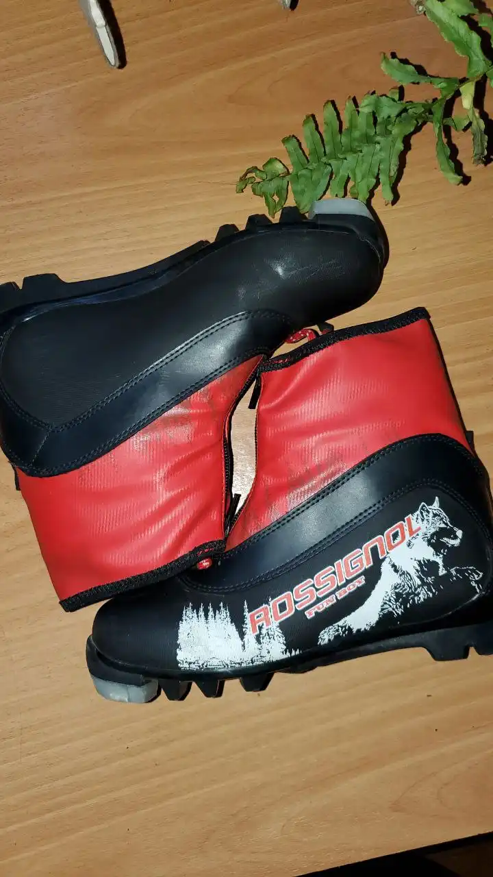 Детские лыжные ботинки Rossignol