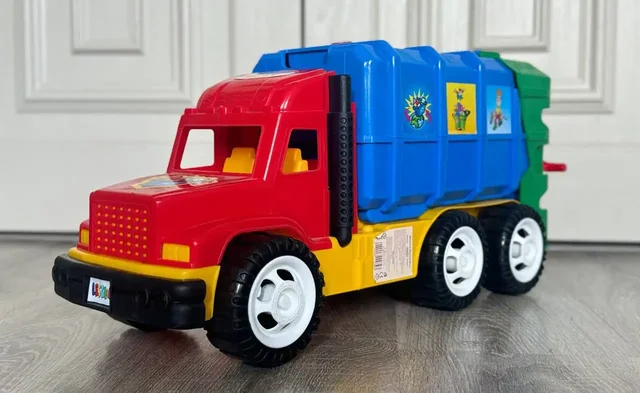 Продам детскую игрушку грузовик-мусоровоз - частное объявление в Балашиха