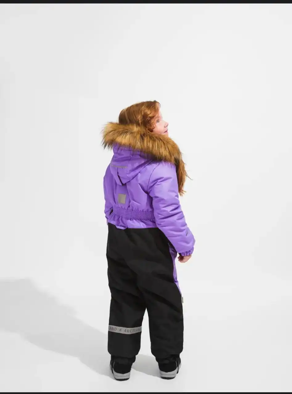 Продам детский зимний комбинезон