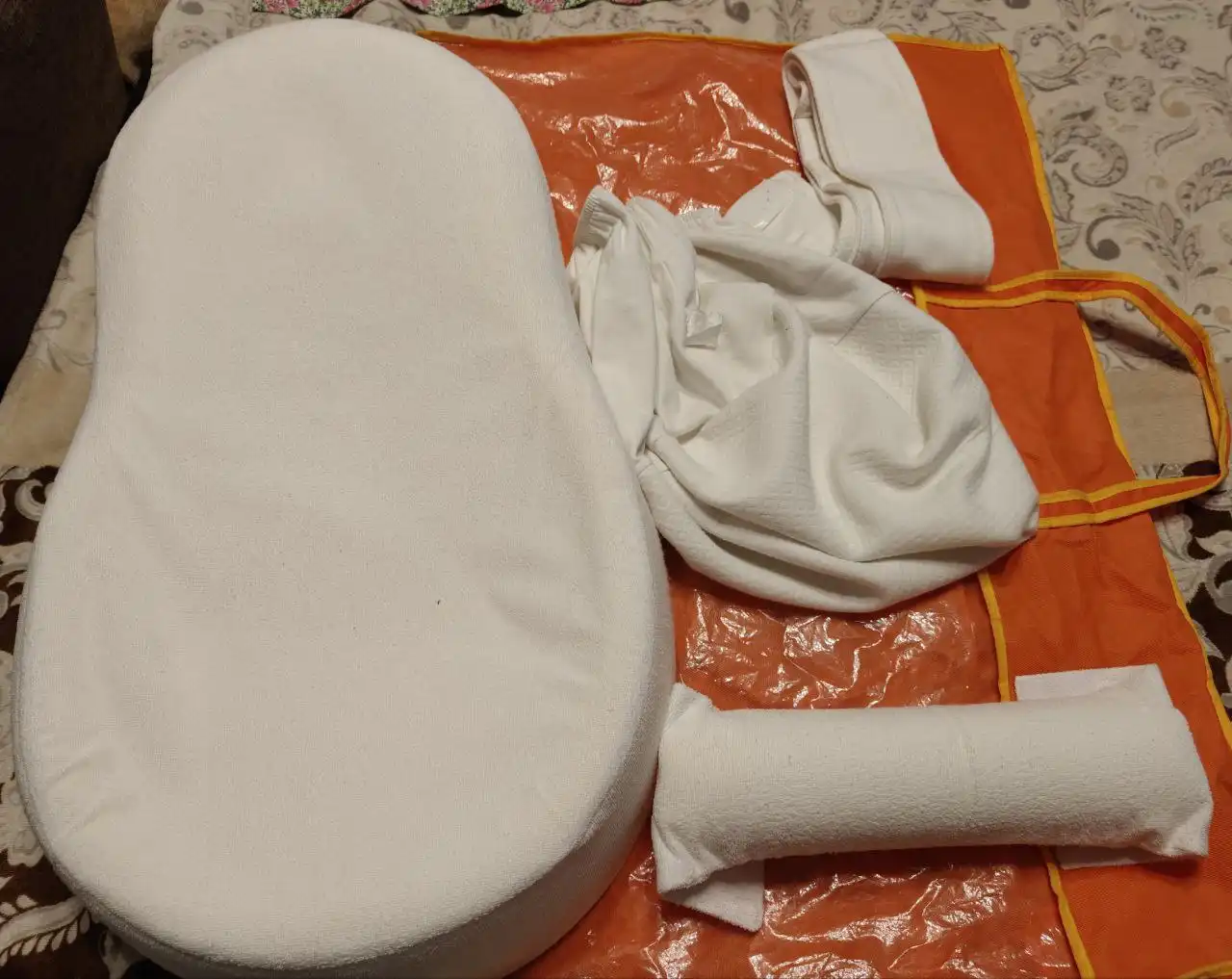 Кокон для новорождённых в отличном состоянии