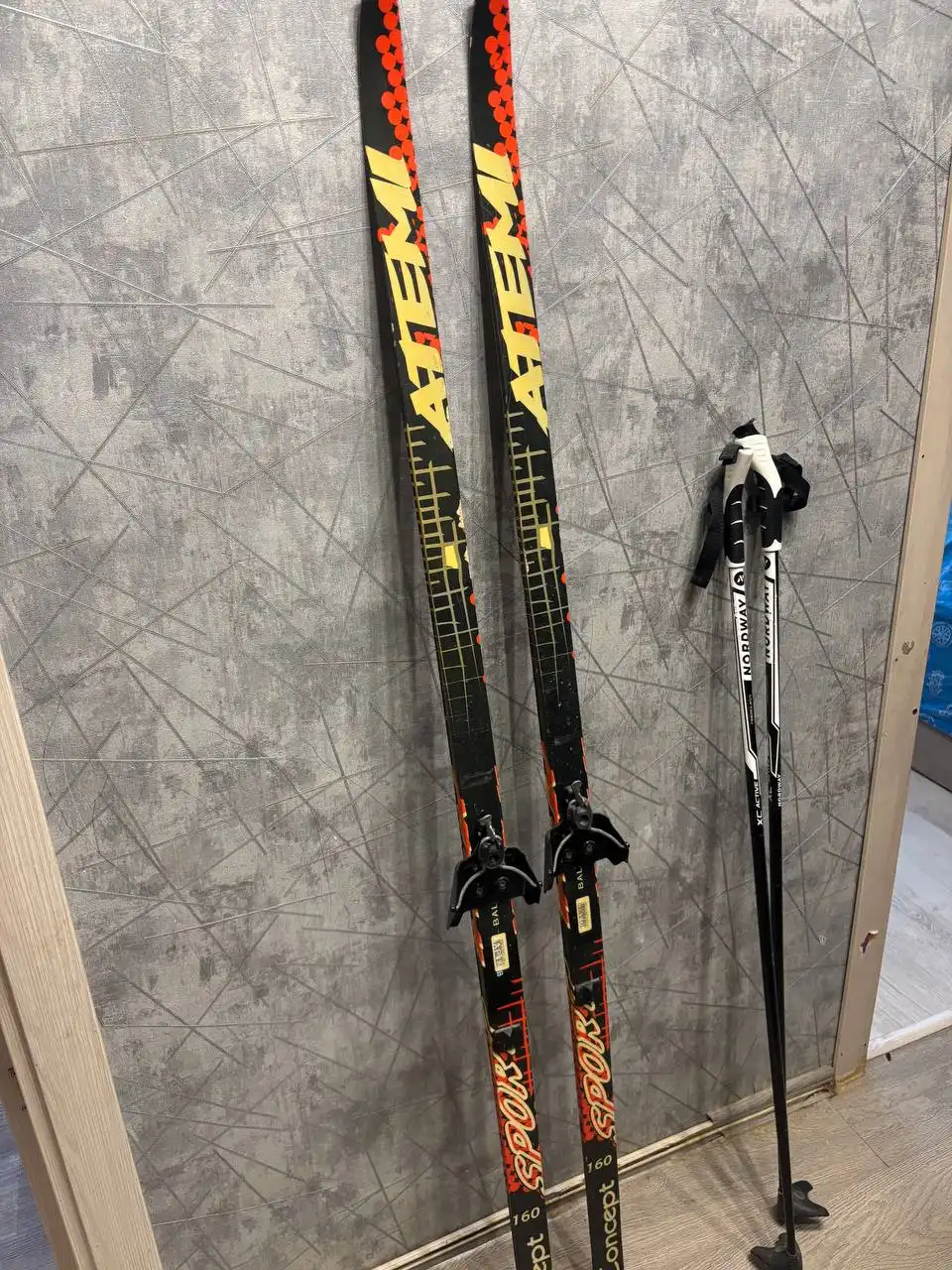 Лыжи с ботинками - Лыжи (Хобби и отдых) в Балашиха