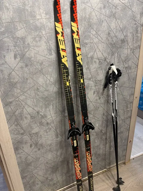 Лыжи с ботинками - Коньки в Балашиха