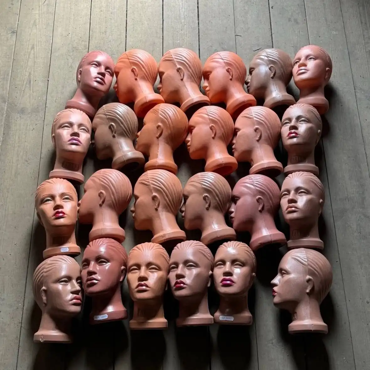 Продажа женских манекенов-голов - Барахолка в Балашиха