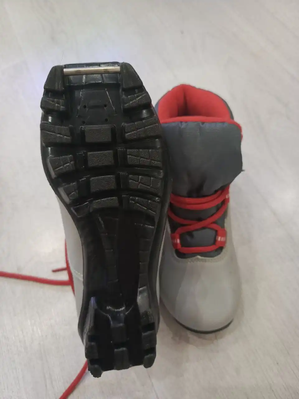 Лыжные ботинки детские 31 размер - Спортивная одежда (Одежда) в Балашиха